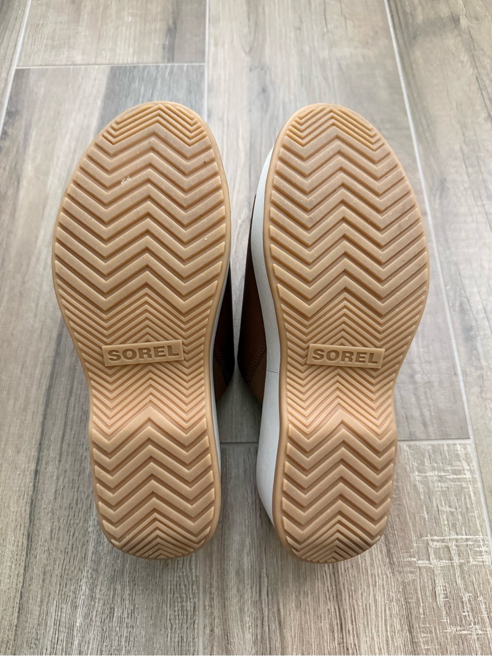 Sorel Women’s Brown Platform Slides - Picture 4 of 4